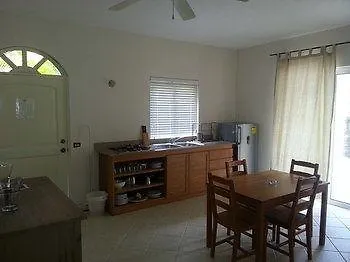 בייהיבה Tamarindo Residence מלון דירות